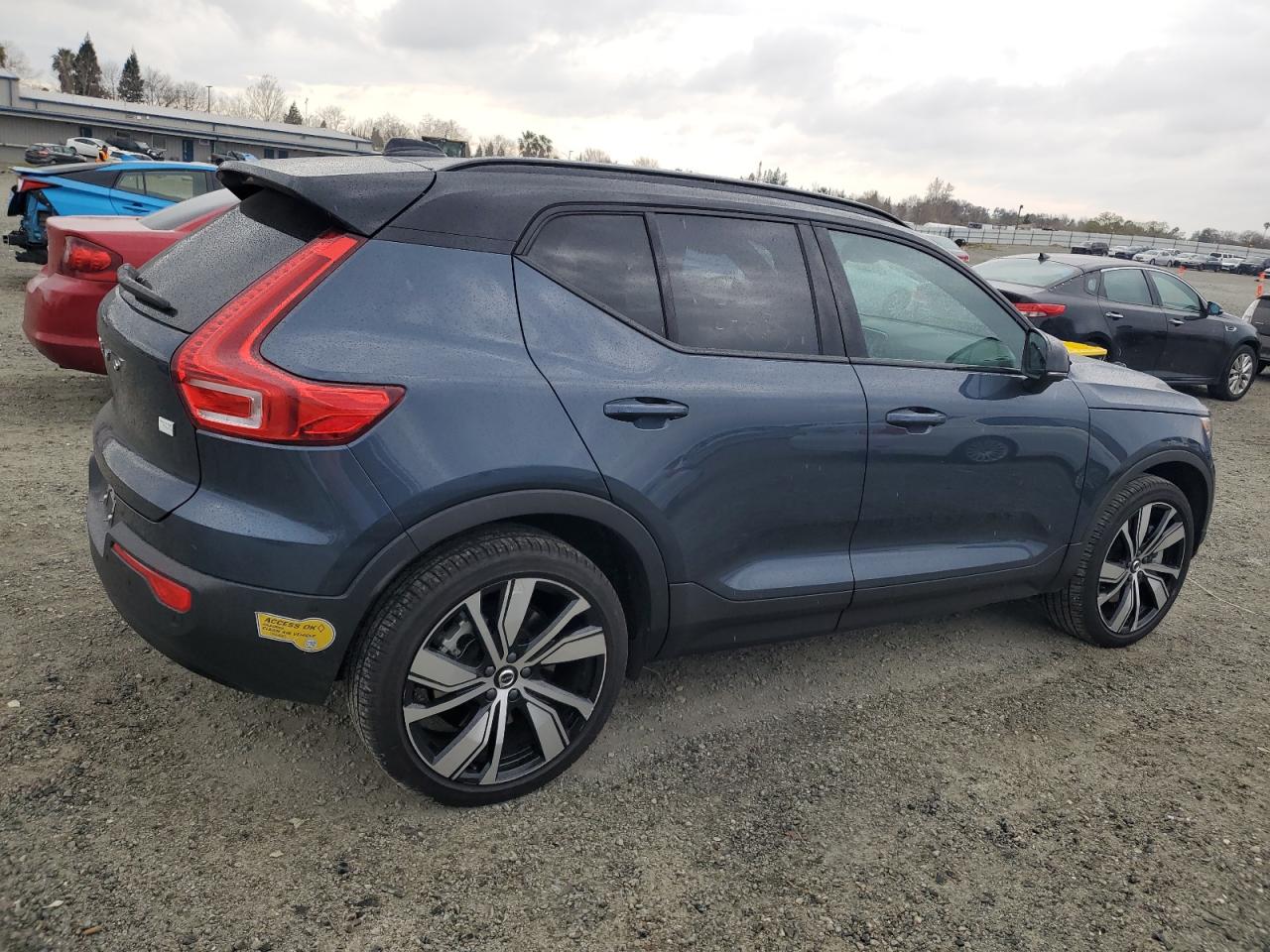 2022 VOLVO XC40 P8 RECHARGE ULTIMATE VIN:YV4ED3UB1N2760454