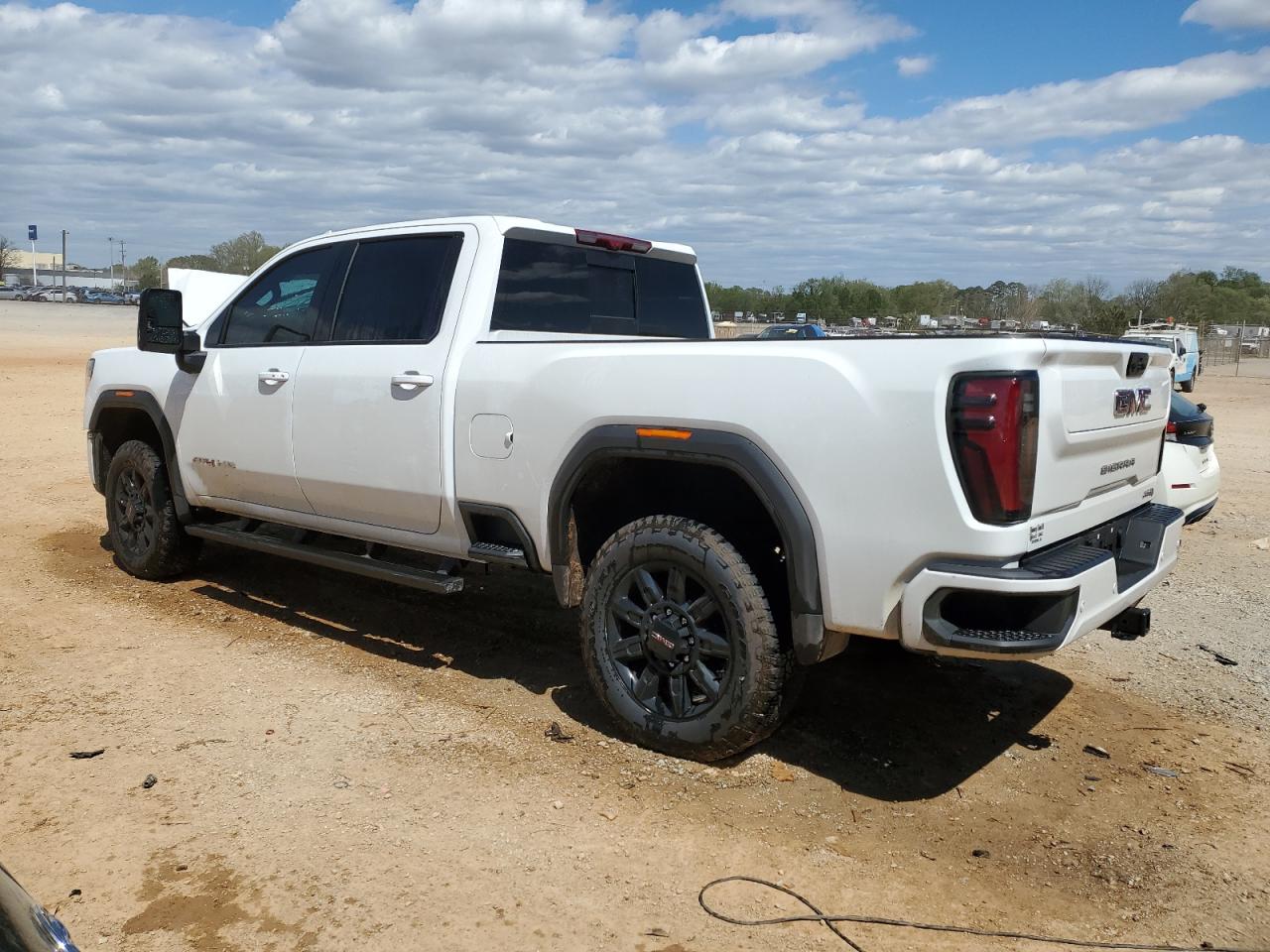 2024 GMC SIERRA K2500 AT4 VIN:1GT49PE70RF311735