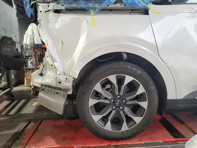 2022 Kia Carnival VIN: