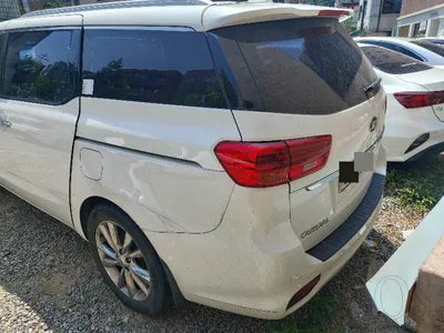 2018 Kia Carnival VIN:
