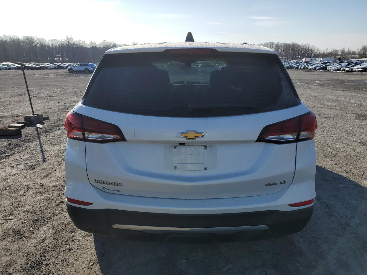 2022 CHEVROLET EQUINOX LT VIN:3GNAXUEV8NL248266