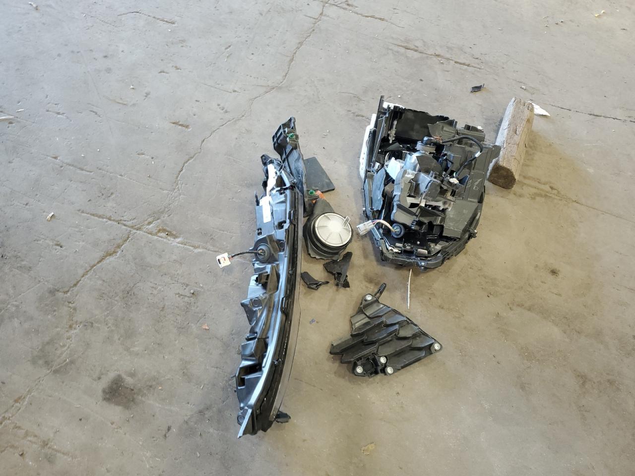 2022 MITSUBISHI ECLIPSE CROSS LE VIN:JA4ATVAA3NZ054566