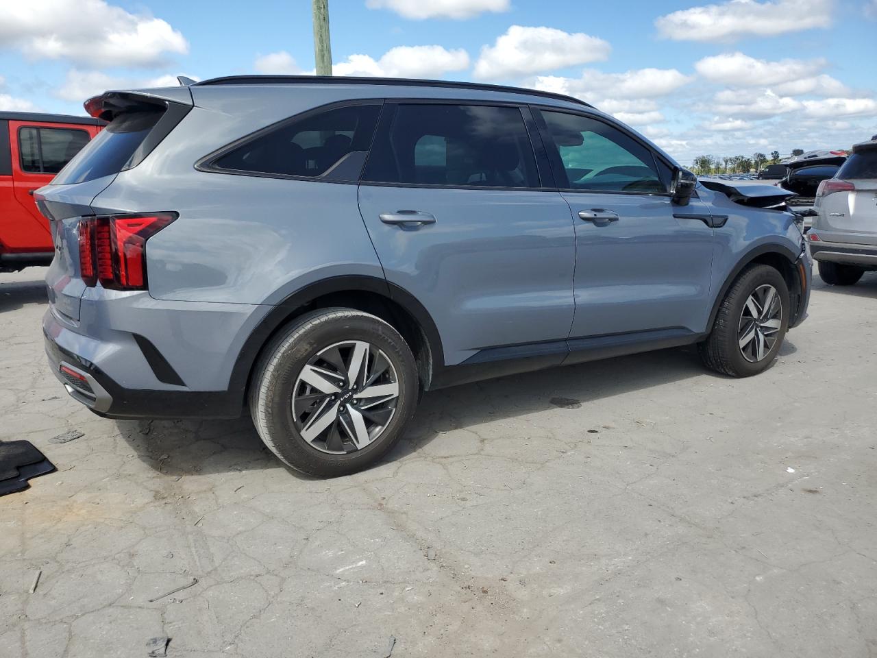 2023 KIA SORENTO S VIN:5XYRL4LC3PG173544