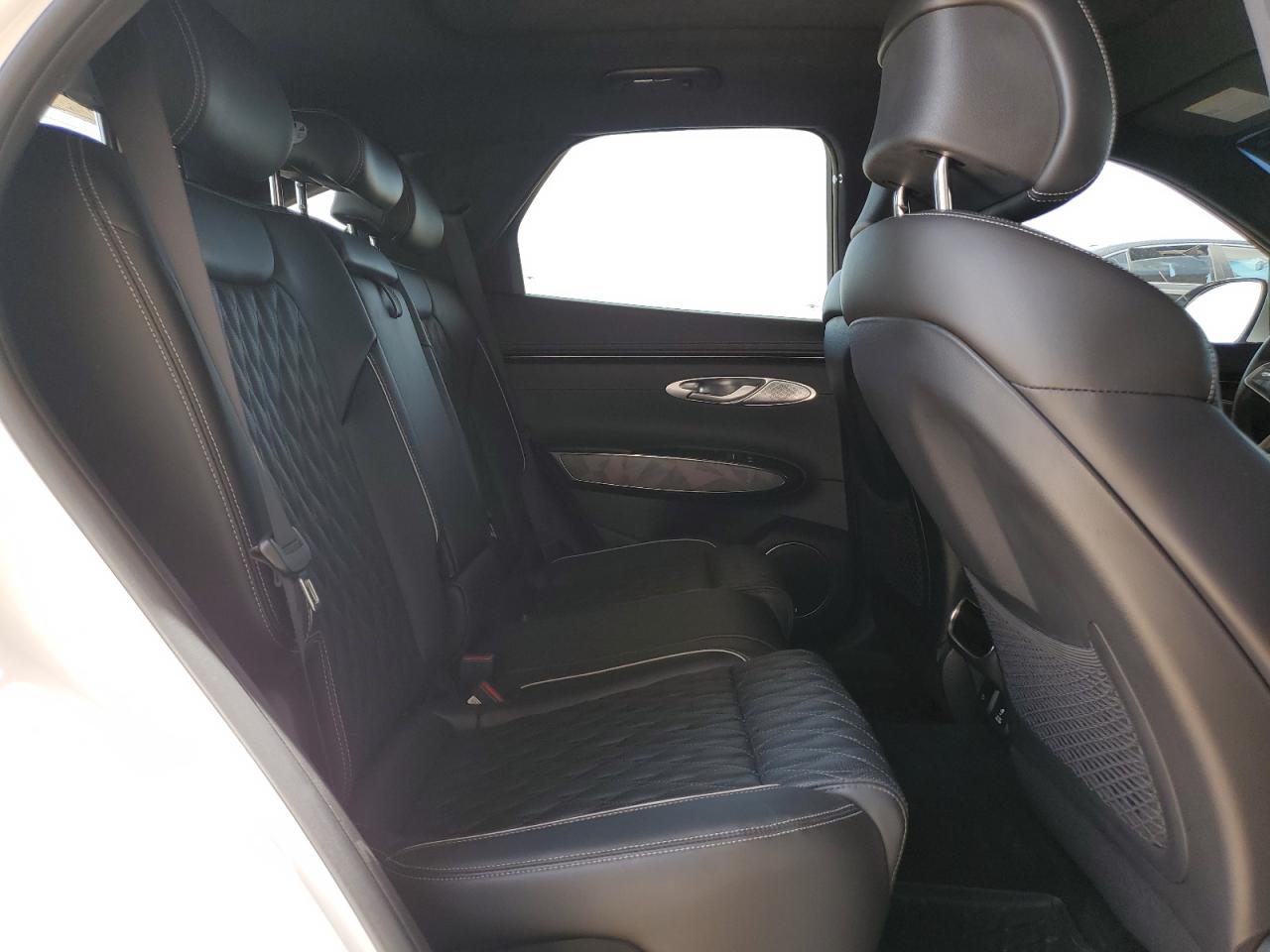 2023 GENESIS GV70 BASE VIN:KMUMCDTC3PU084756