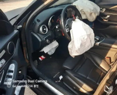 2019 Mercedes-Benz C 220 WDDWF1FB1KR465902 VIN:WDDWF1FB1KR465902