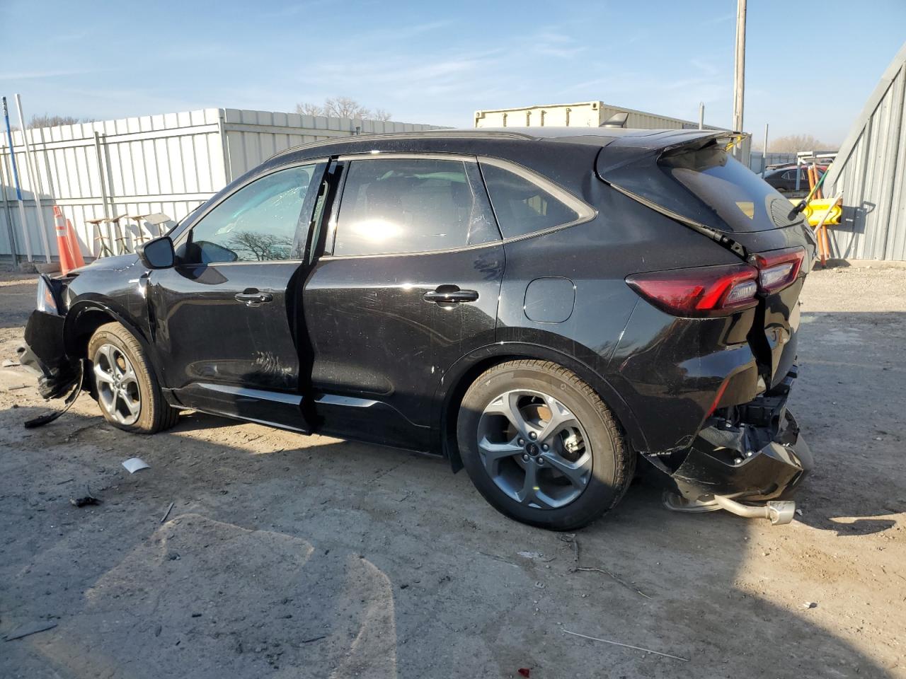 2024 FORD ESCAPE ST LINE VIN:1FMCU0MN7RUA04409