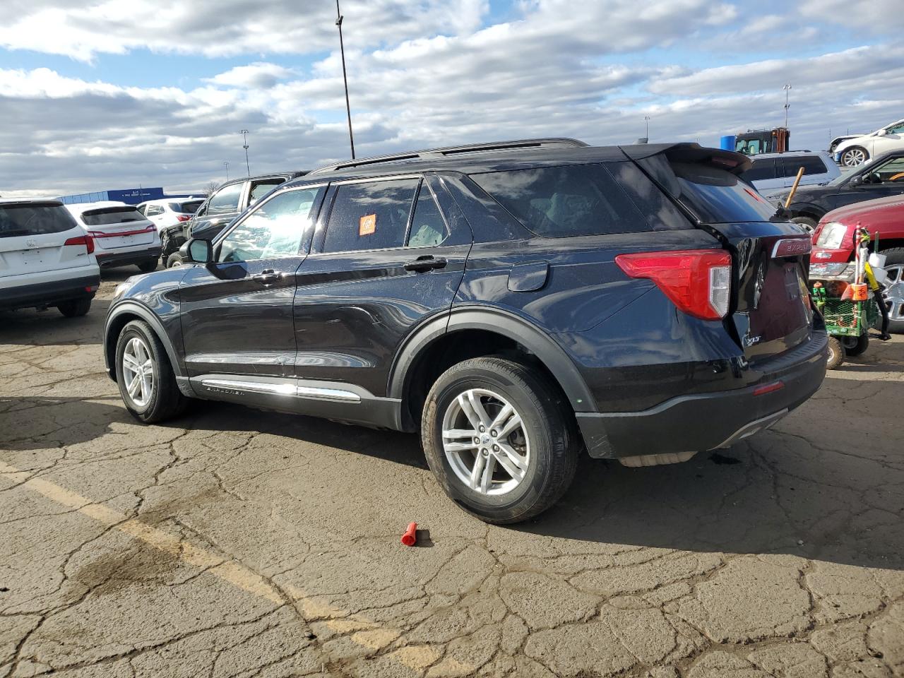 2022 FORD EXPLORER XLT VIN:1FMSK8DH0NGC35090