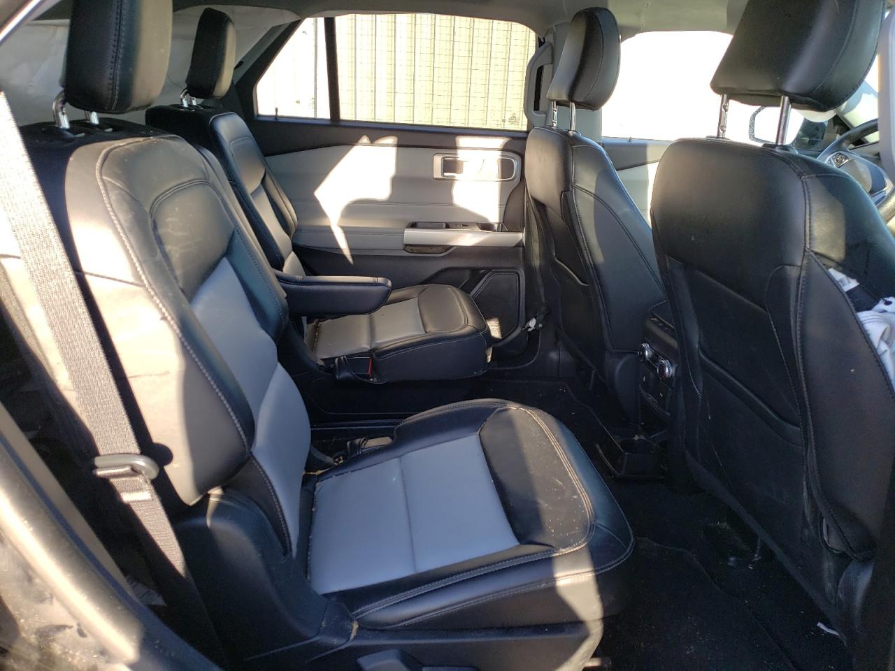 2022 FORD EXPLORER XLT VIN:1FMSK8DH4NGA72380