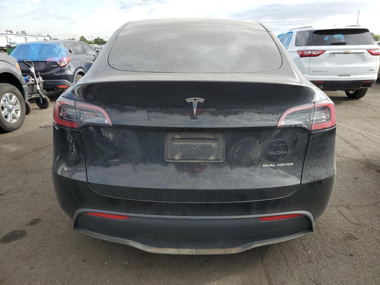 2023 TESLA MODEL Y  VIN:7SAYGDEE6PF622725