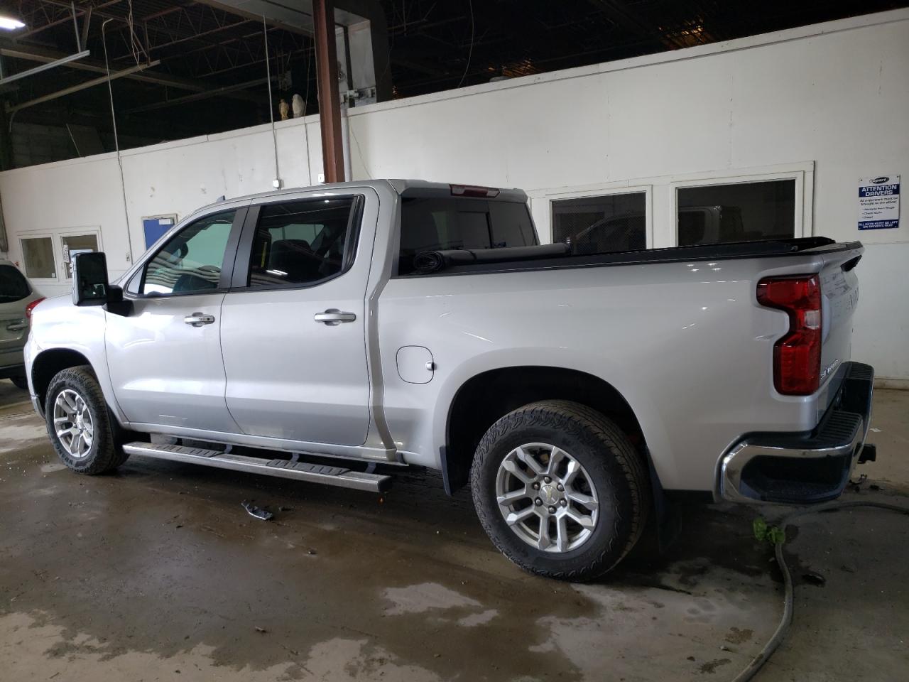 2022 CHEVROLET SILVERADO K1500 LT VIN:3GCUDDET5NG585144