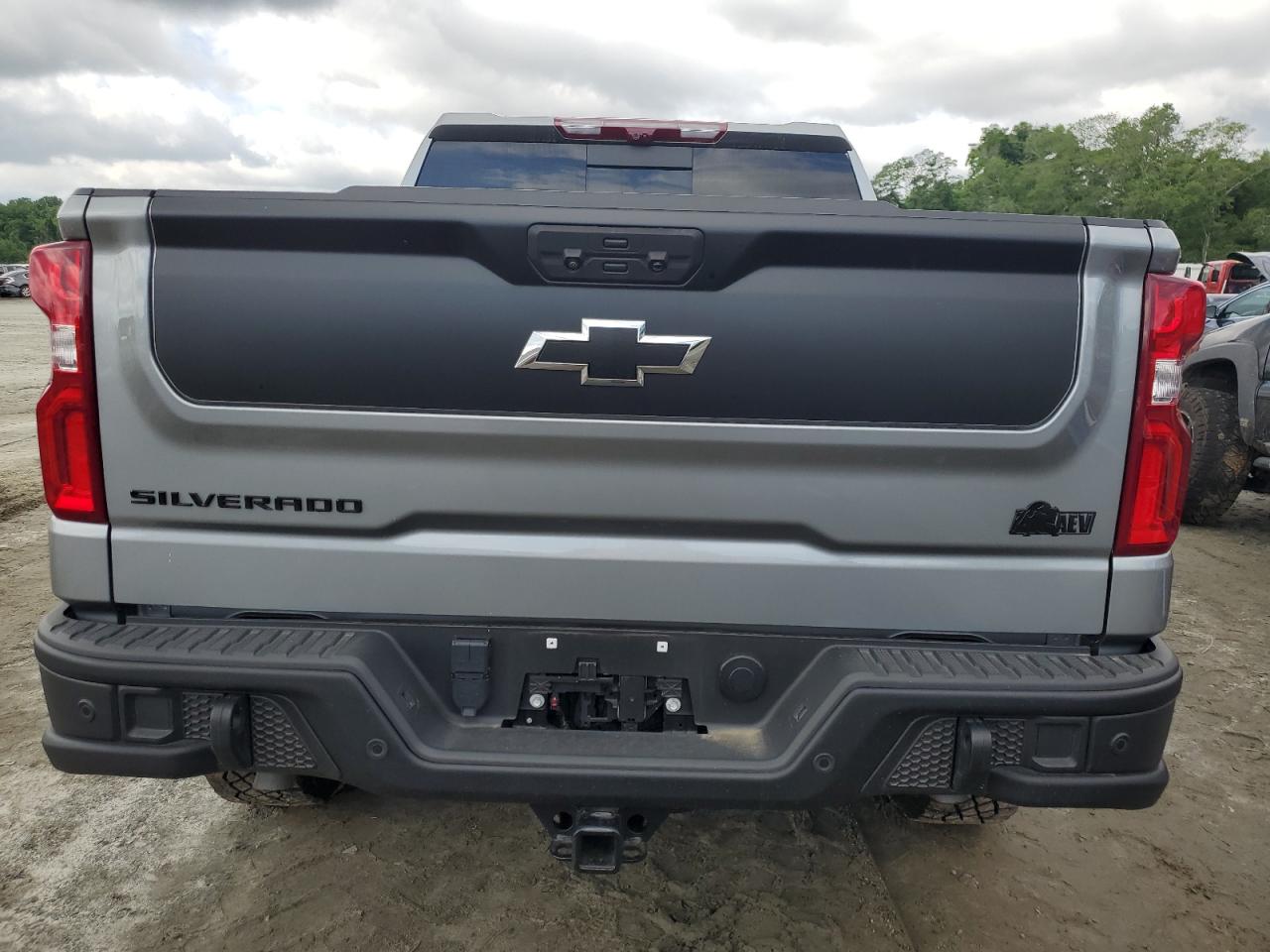 2023 CHEVROLET SILVERADO K1500 ZR2 VIN:3GCUDHEL7PG263776