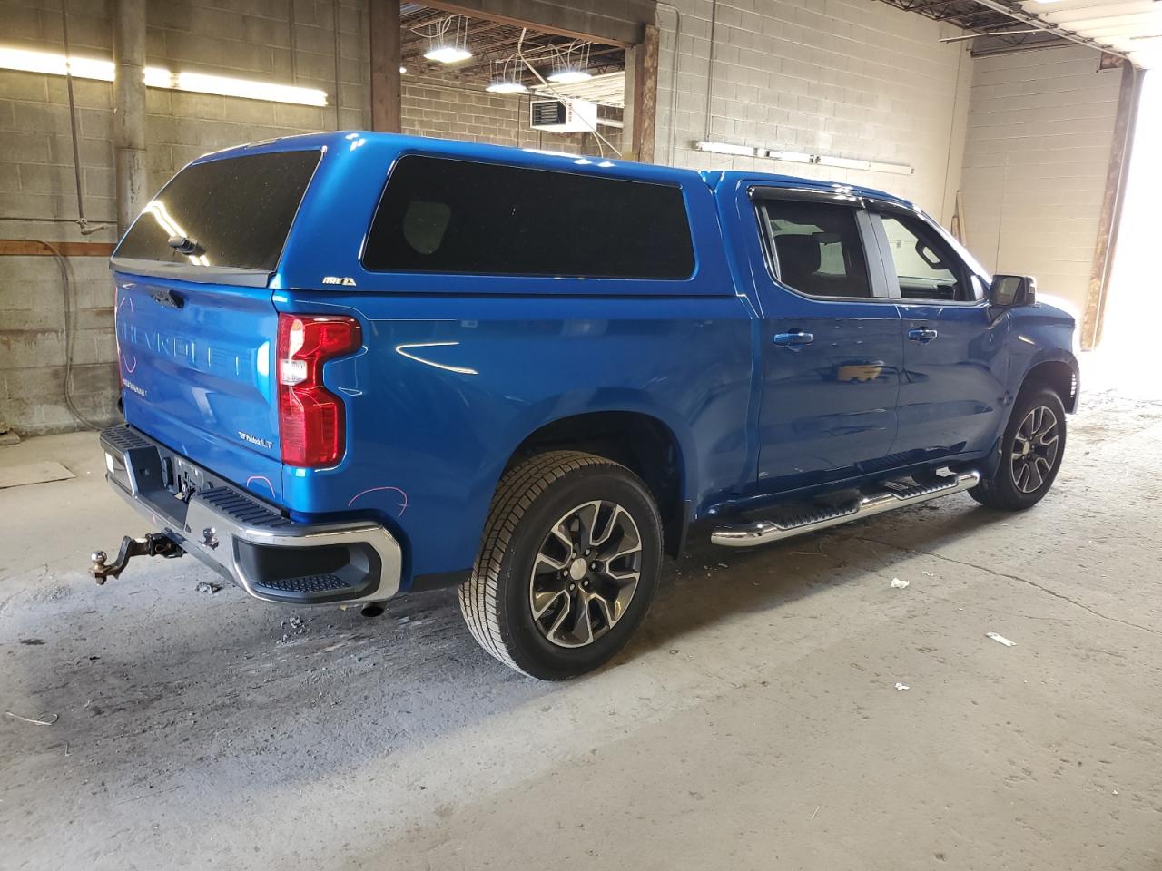 2022 CHEVROLET SILVERADO K1500 LT VIN:1GCUDDED9NZ523691