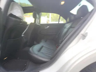 2015 Mercedes-Benz E 220 VIN: