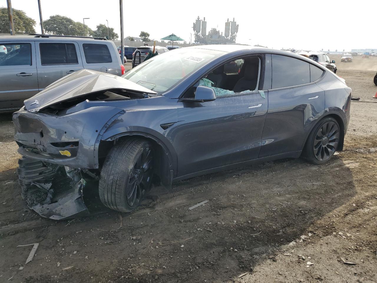 2022 TESLA MODEL Y  VIN:7SAYGDEF7NF551699