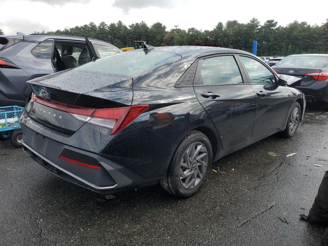 2024 HYUNDAI ELANTRA SEL VIN:KMHLM4DGXRU708564