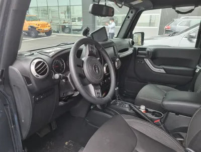 2017 Jeep Wrangler 1C4HJWFGXHL687165 VIN:1C4HJWFGXHL687165