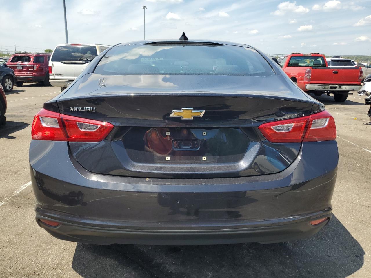 2022 CHEVROLET MALIBU LS VIN:1G1ZB5STXNF209832