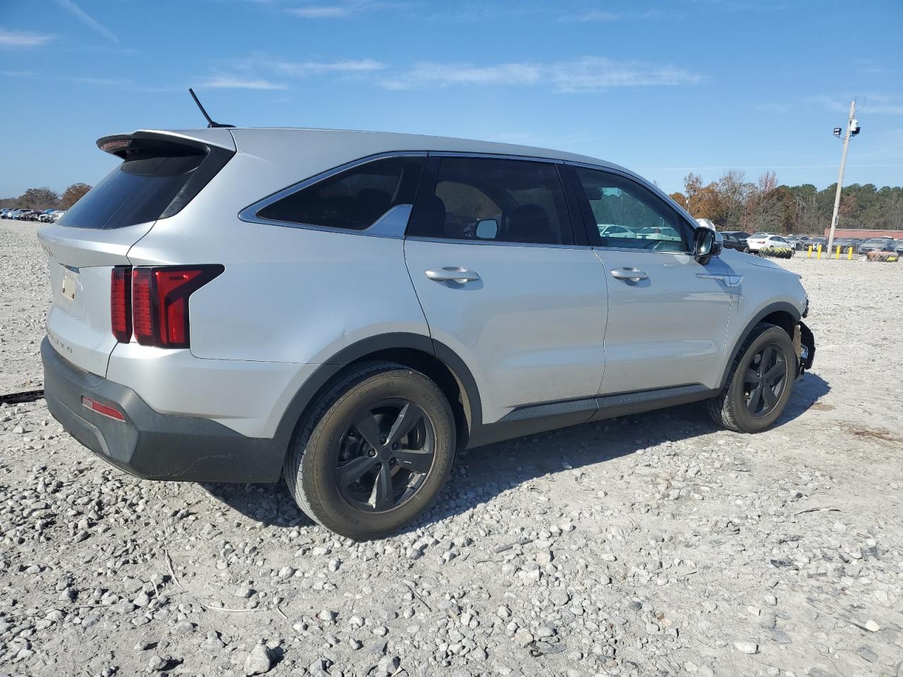 2022 KIA SORENTO LX VIN:5XYRG4LC2NG104460