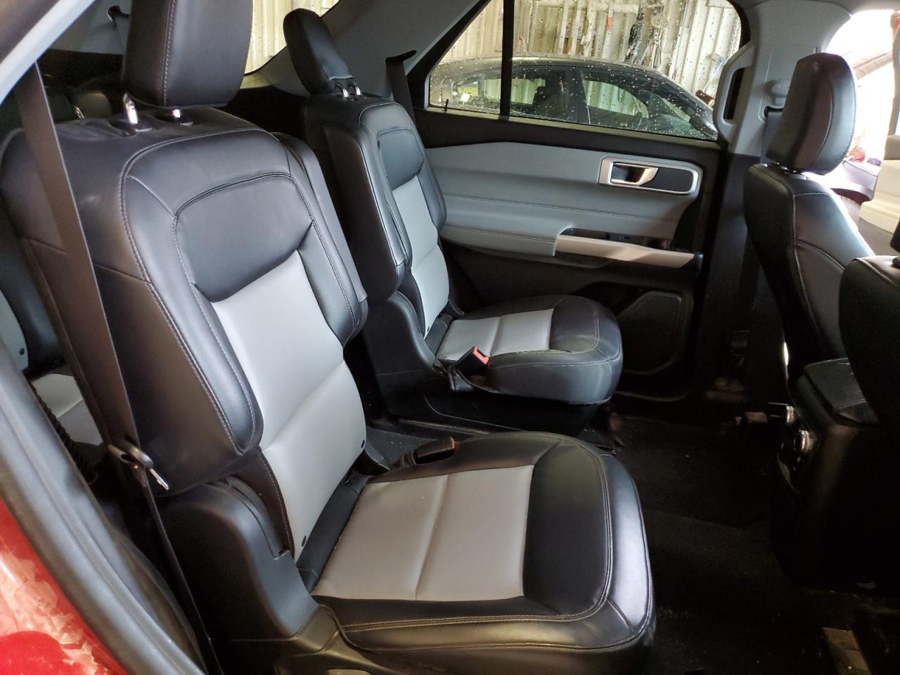2022 FORD EXPLORER XLT VIN:1FMSK7DH2NGB66025