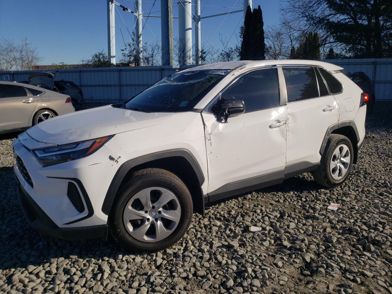 2024 TOYOTA RAV4 LE VIN:2T3F1RFV6RC433105