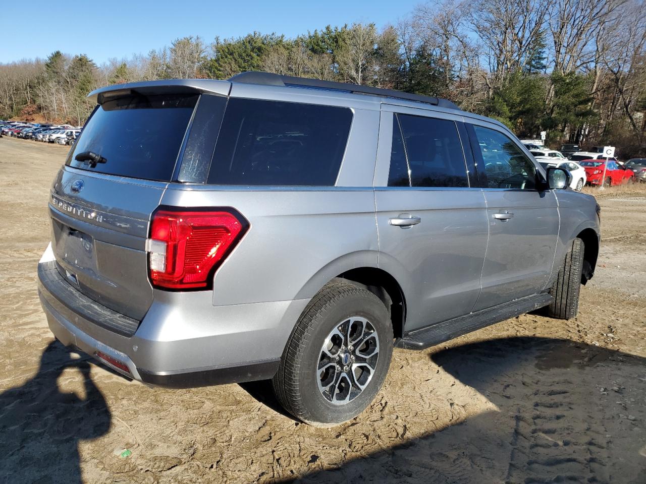 2024 FORD EXPEDITION XLT VIN:1FMJU1H82REA17970