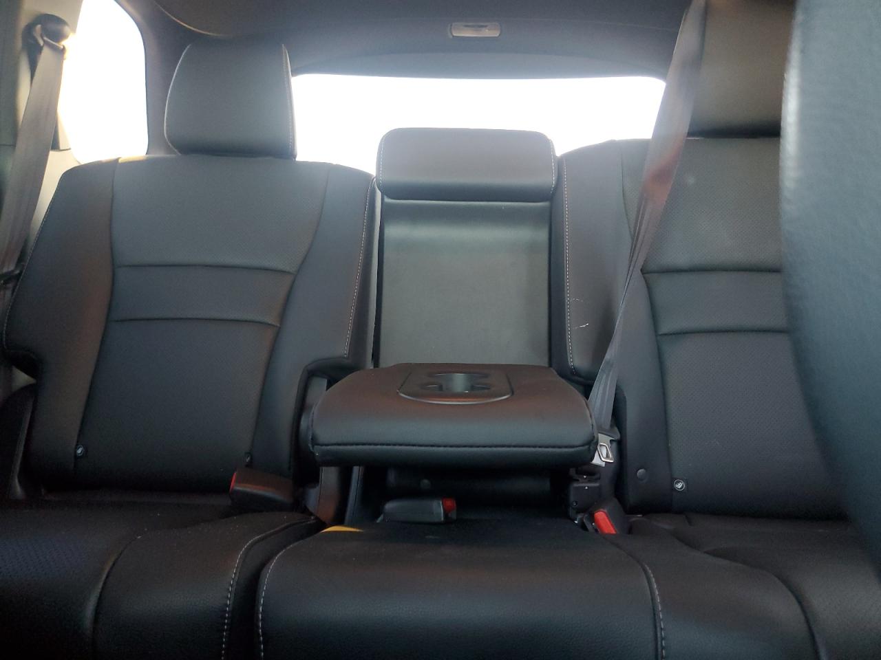 2022 HONDA PASSPORT EXL VIN:5FNYF7H55NB004452