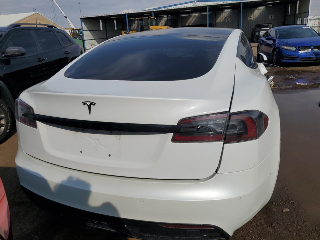 2022 TESLA MODEL S  VIN:5YJSA1E56NF460725