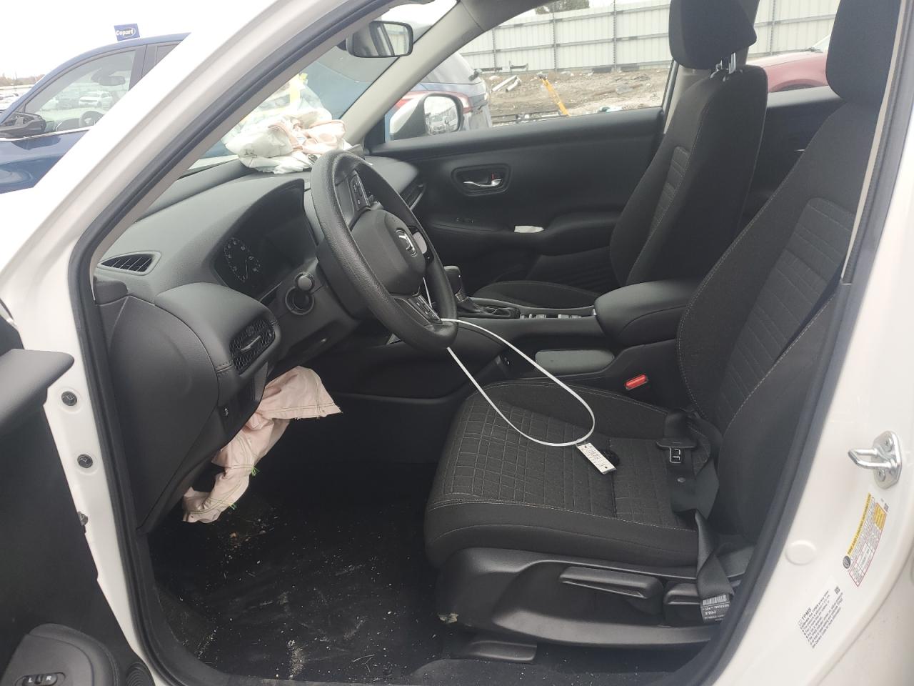 2024 HONDA HR-V LX VIN:3CZRZ2H3XRM702743