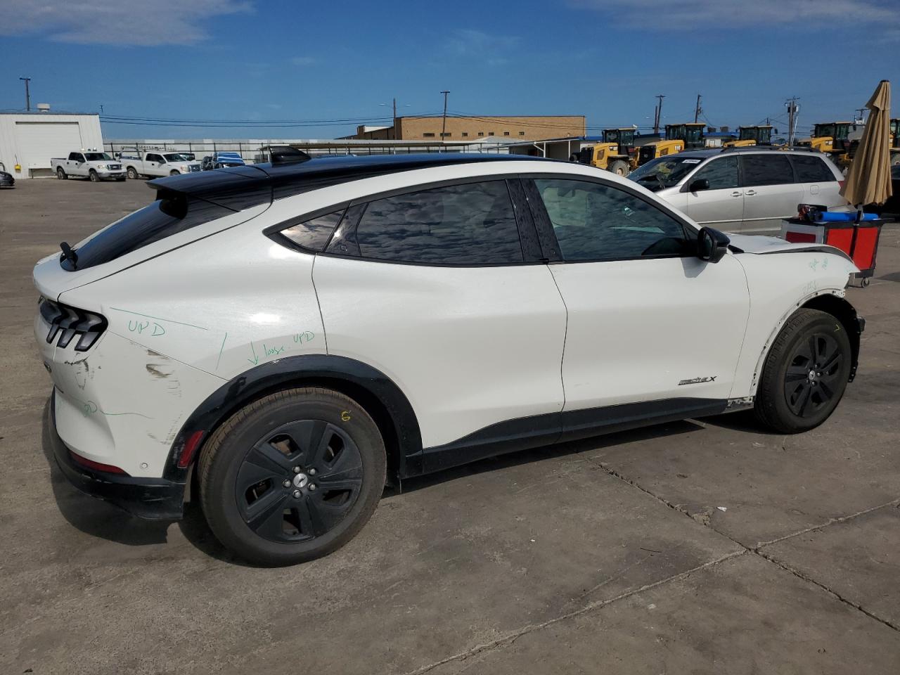 2022 FORD MUSTANG MACH-E CALIFORNIA ROUTE 1 VIN:3FMTK2R71NMA13553