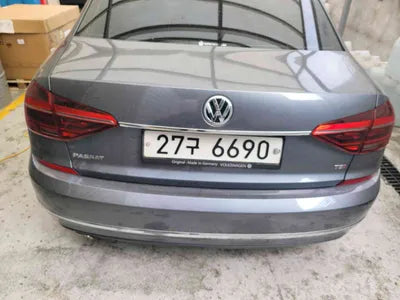 2018 Volkswagen Passat 1VWZZZA3ZJC037143 VIN:1VWZZZA3ZJC037143