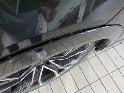 2020 Audi e-tron VIN: