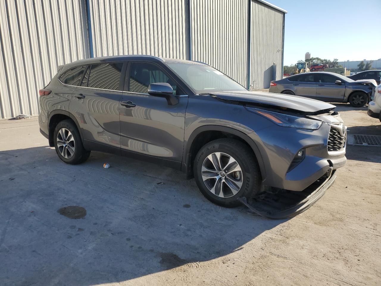 2024 TOYOTA HIGHLANDER LE VIN:5TDKDRAH2RS529417
