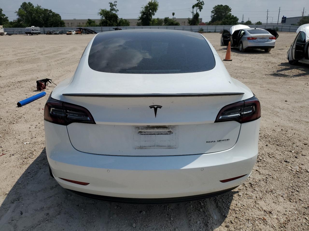 2022 TESLA MODEL 3  VIN:5YJ3E1EB4NF240062