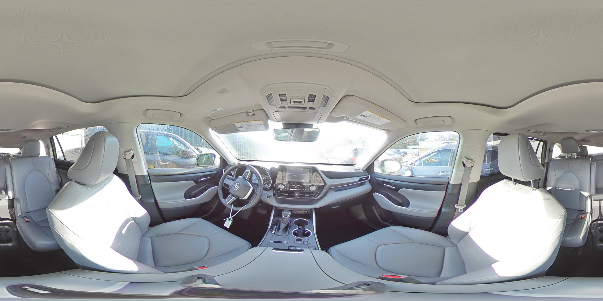 2022 TOYOTA HIGHLANDER XLE VIN:5TDGZRAH7NS556775