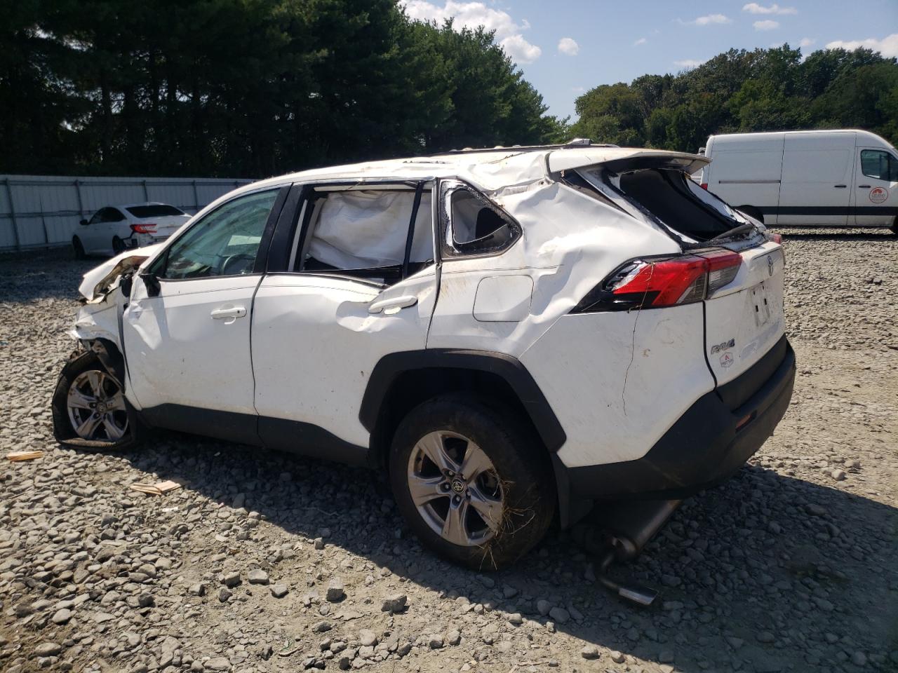2022 TOYOTA RAV4 XLE VIN:2T3P1RFV3NC292217