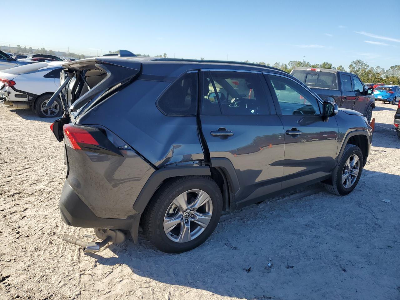 2023 TOYOTA RAV4 XLE VIN:2T3W1RFV9PW276312