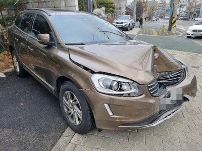 2017 Volvo XC60 YV1DZARBDH2165713 VIN:YV1DZARBDH2165713