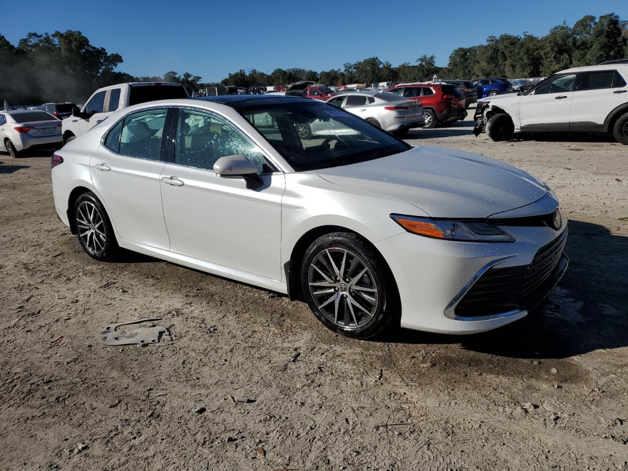 2022 TOYOTA CAMRY XLE VIN:4T1F11BK9NU065033