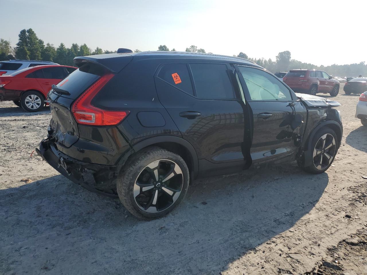 2022 VOLVO XC40 T5 MOMENTUM VIN:YV4162UK8N2647975