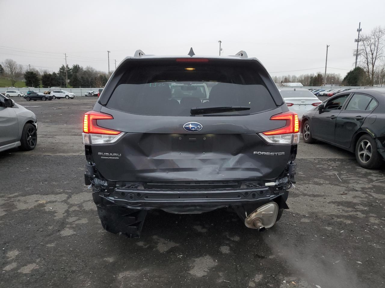 2024 SUBARU FORESTER PREMIUM VIN:JF2SKADC2RH512274