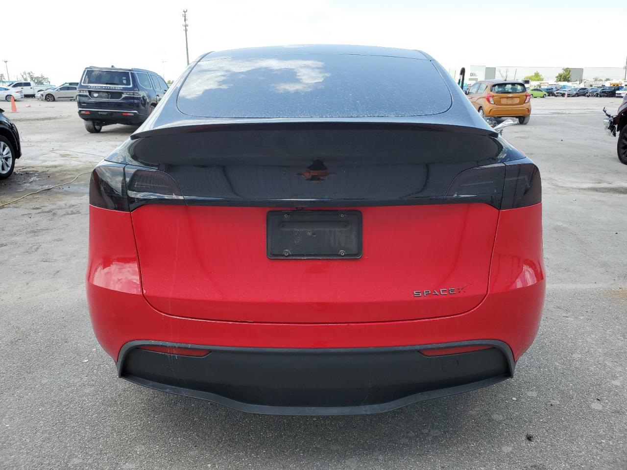 2022 TESLA MODEL Y  VIN:7SAYGDEE2NF354124