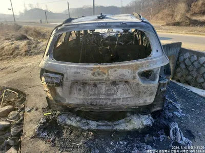 2017 Kia Sorento KNAPS81ABHA379951 VIN:KNAPS81ABHA379951