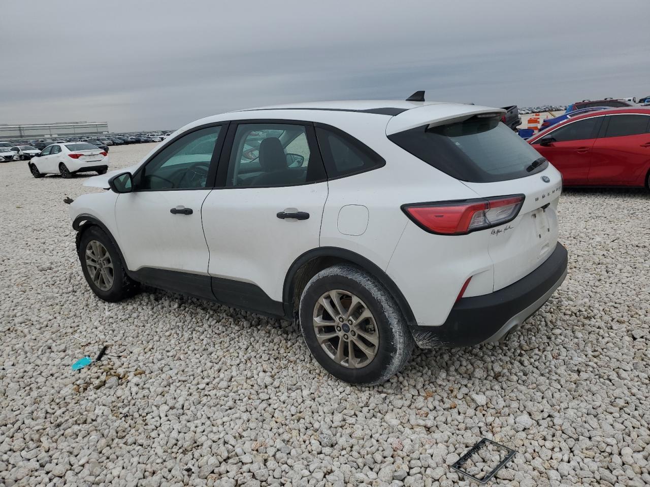 2022 FORD ESCAPE S VIN:1FMCU0F62NUA02440