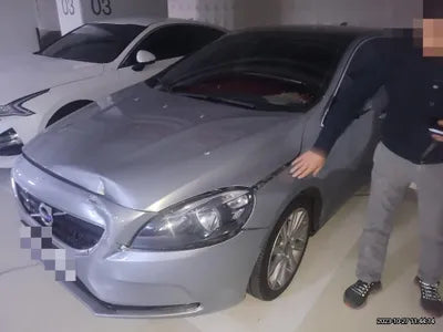 2014 Volvo V40 VIN: