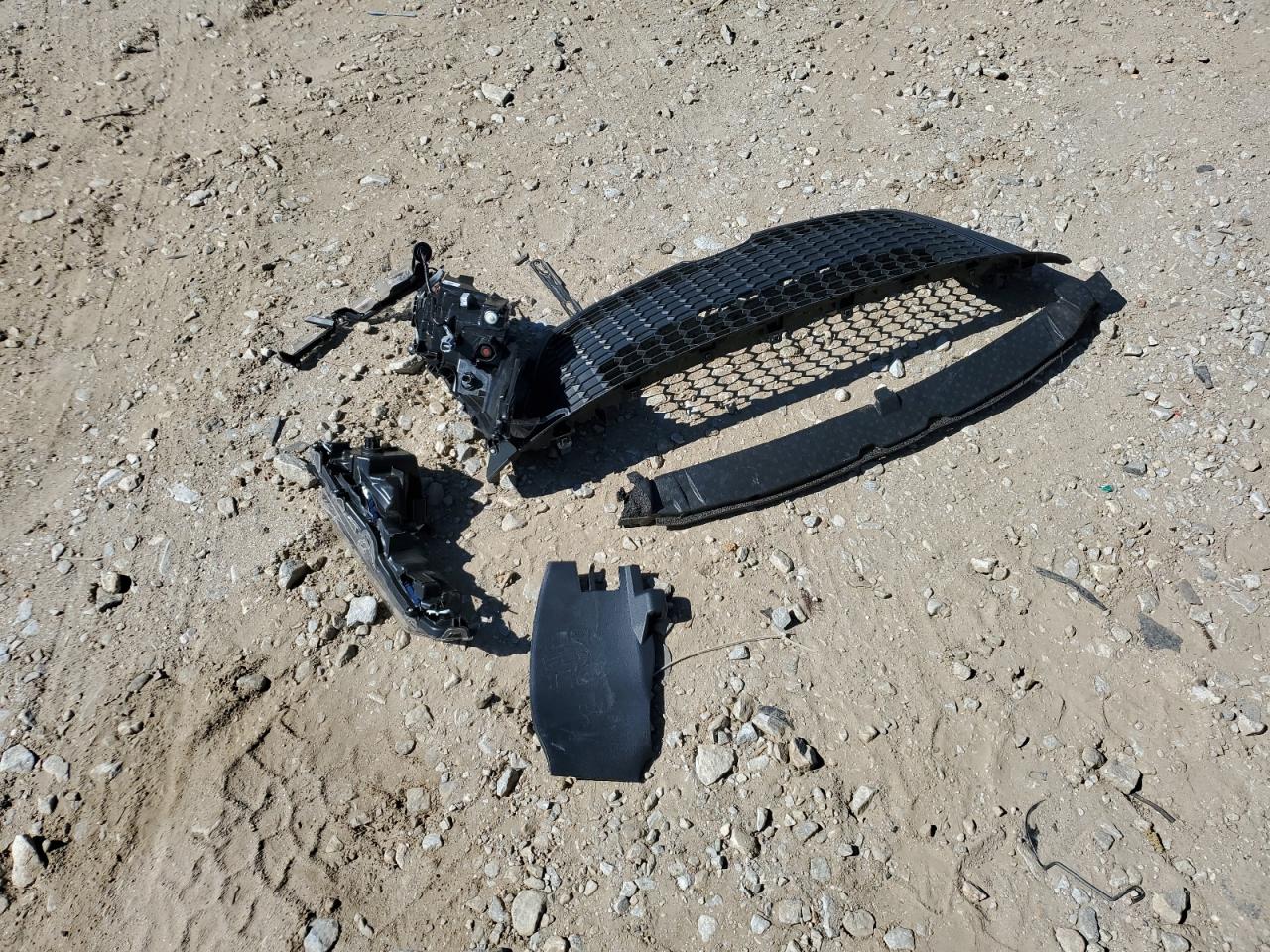 2022 TOYOTA COROLLA LE VIN:5YFEPMAE9NP383923