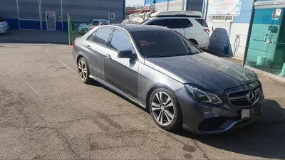 2015 Mercedes-Benz E 300 VIN: