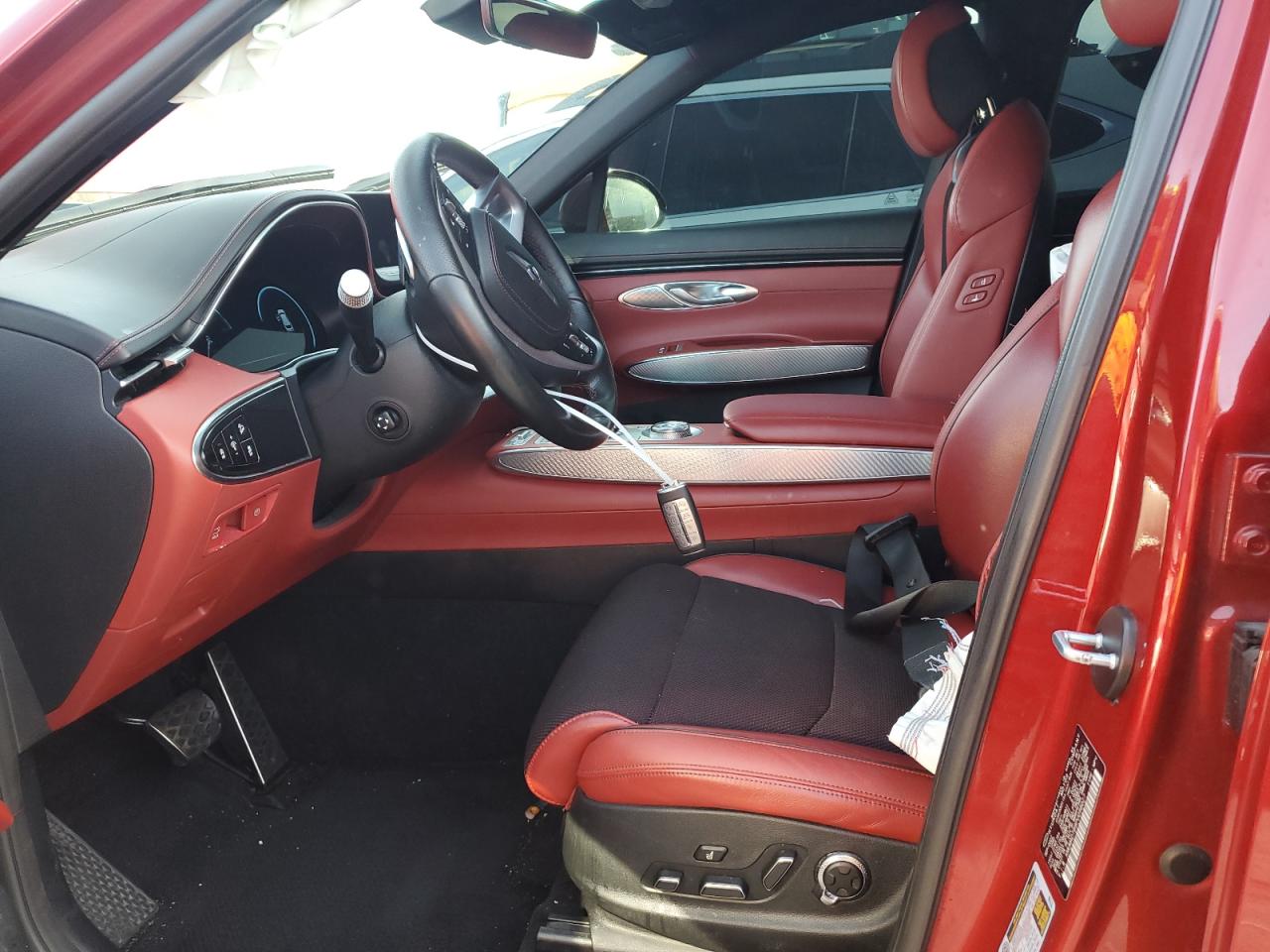 2023 GENESIS GV70 BASE VIN:KMUMADTB9PU098027