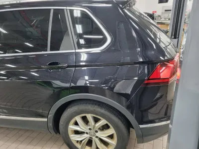 2020 Volkswagen Tiguan VIN: