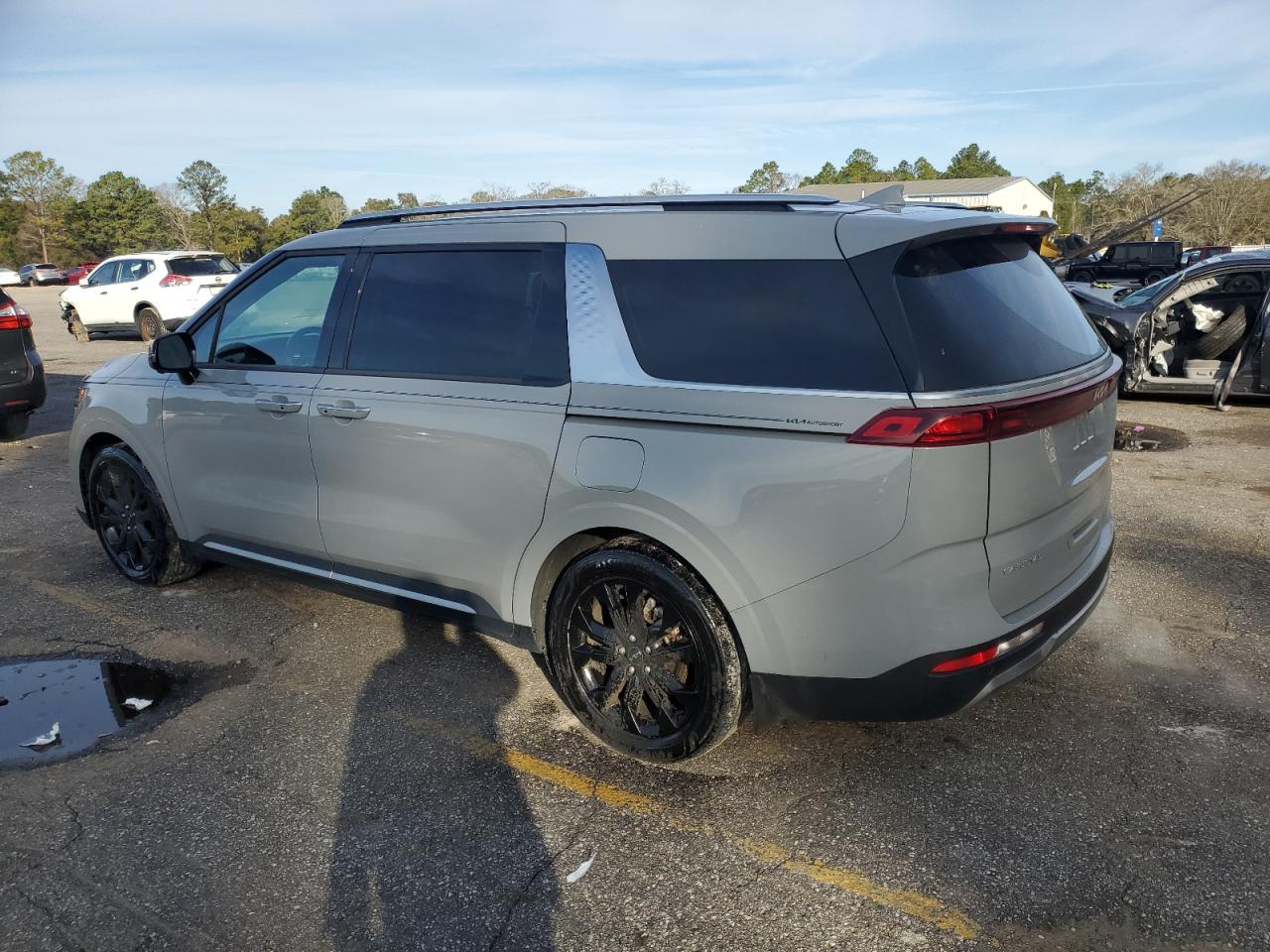 2023 KIA CARNIVAL SX VIN:KNDNE5H36P6211360