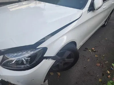 2015 Mercedes-Benz C 200 VIN: